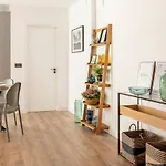 Vivienda Turística Plaza De Tres Pilares Apartamento *