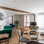 Apartamento Vivienda Turística Plaza De Tres Pilares Bilbau