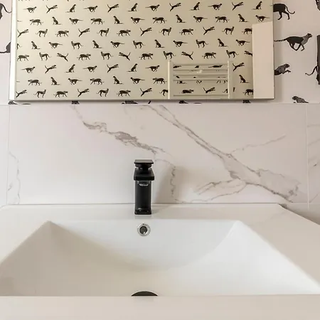 Vivienda Turistica Plaza De Tres Pilares Apartment Bilbao