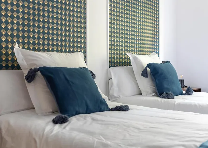 Vivienda Turistica Plaza De Tres Pilares