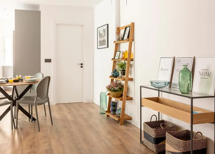 Vivienda Turistica Plaza De Tres Pilares アパート *